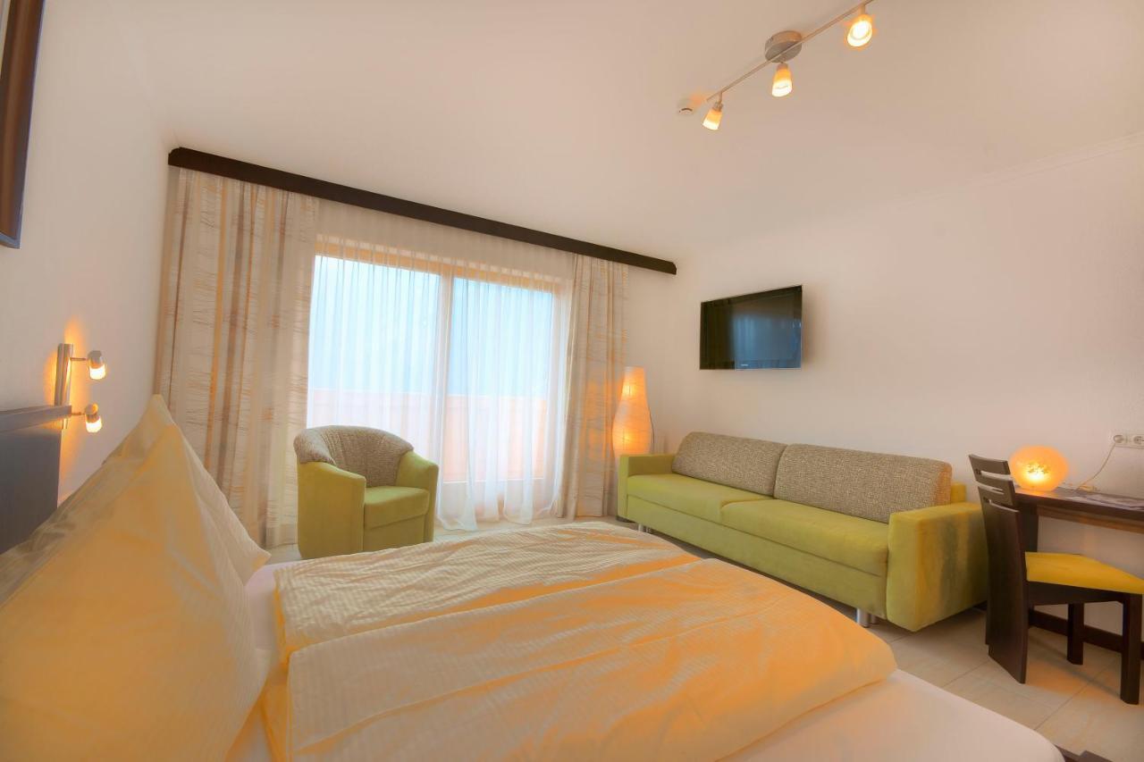 Panoramahotel Burgeck كريمل الغرفة الصورة